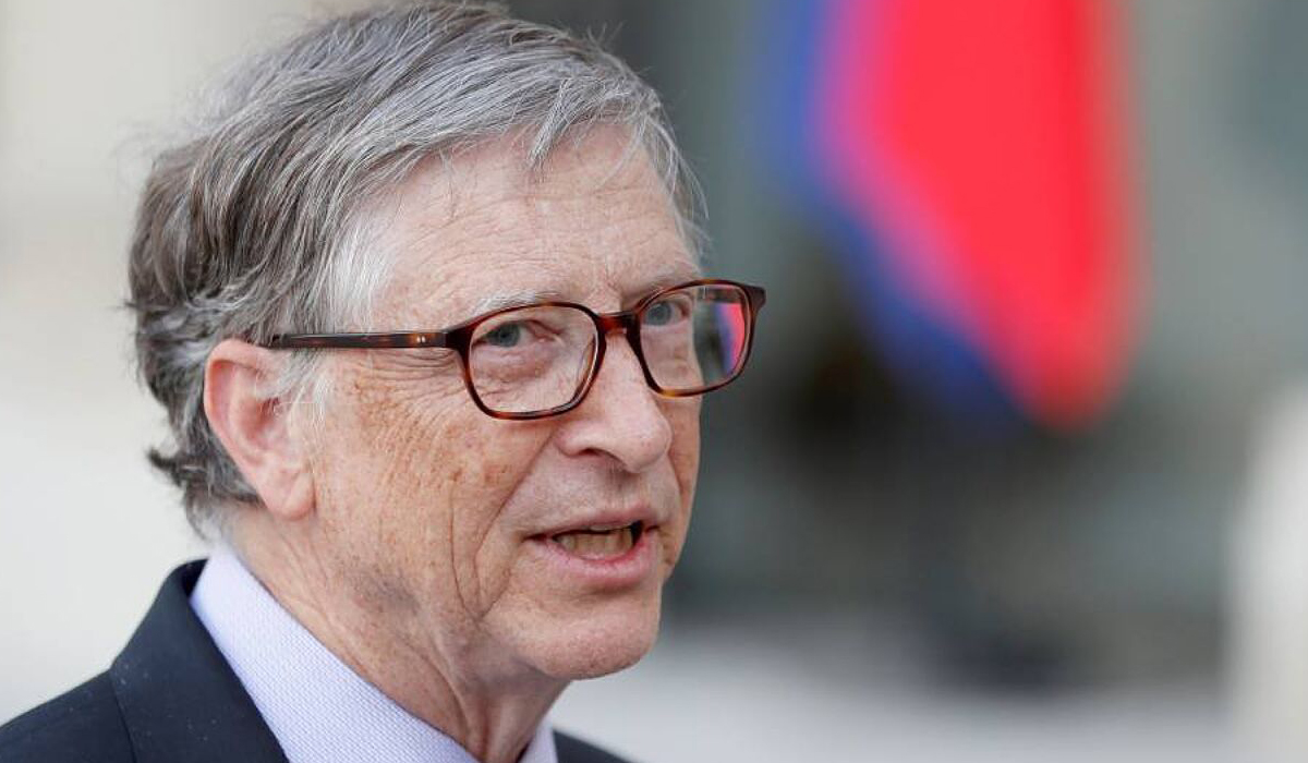 Bill Gates switched cars to meet up with women: Former employee